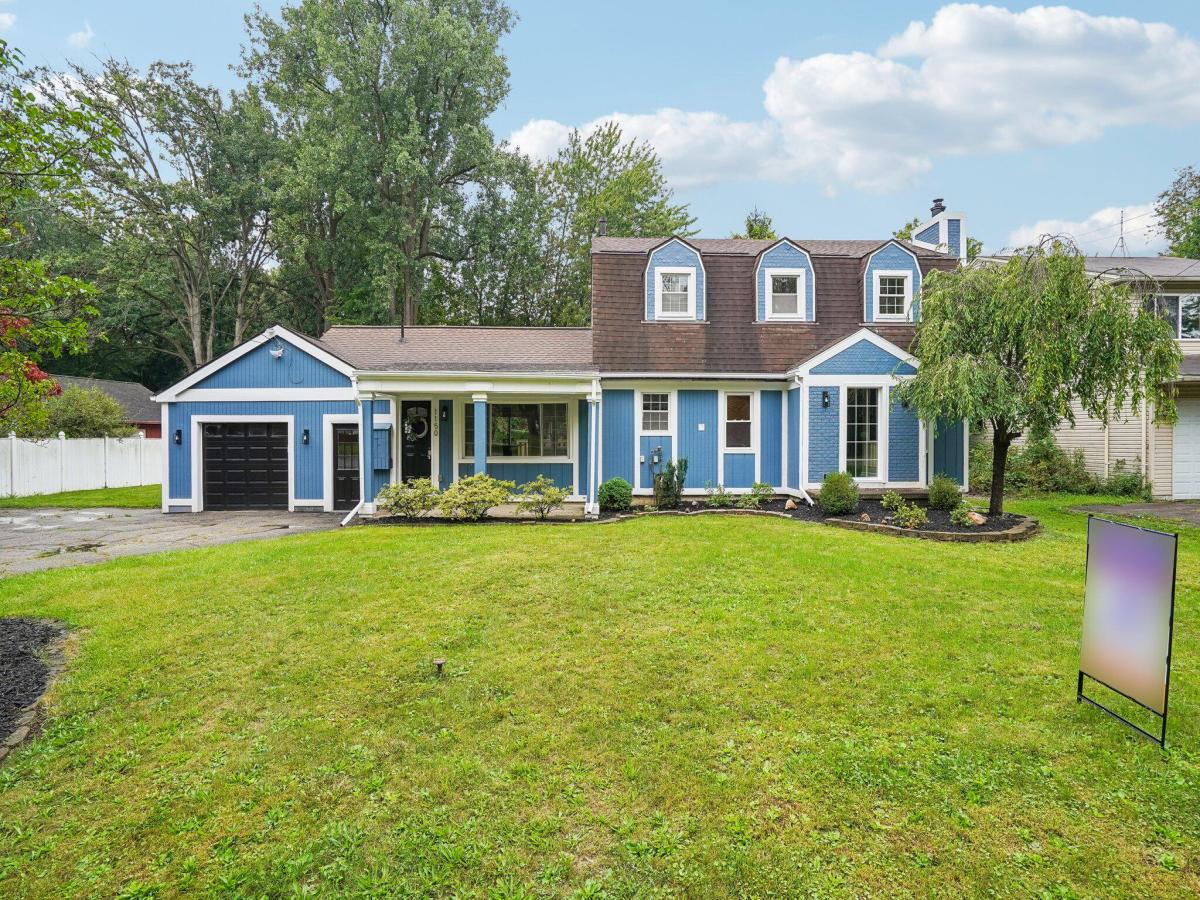 MLS #26048707 image #0