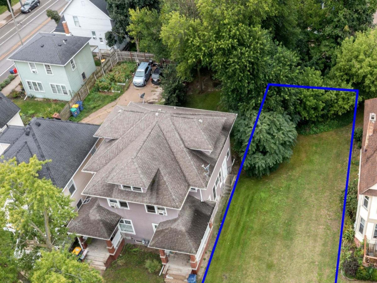 MLS #26049042 image #0