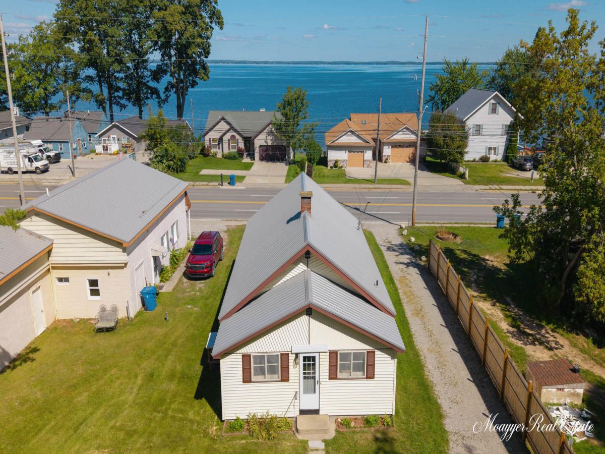 MLS #26049136 image #0