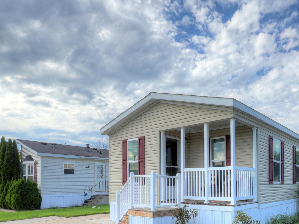 MLS #26049195 image #0