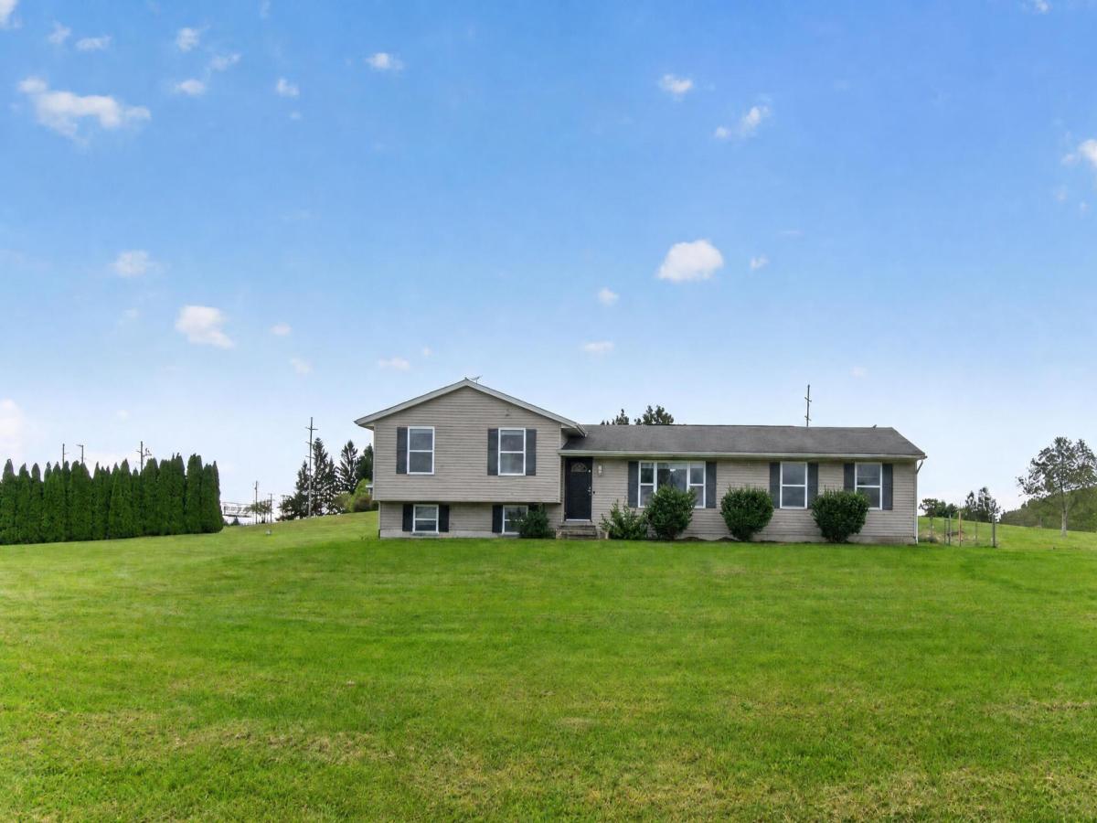 MLS #26049295 image #0