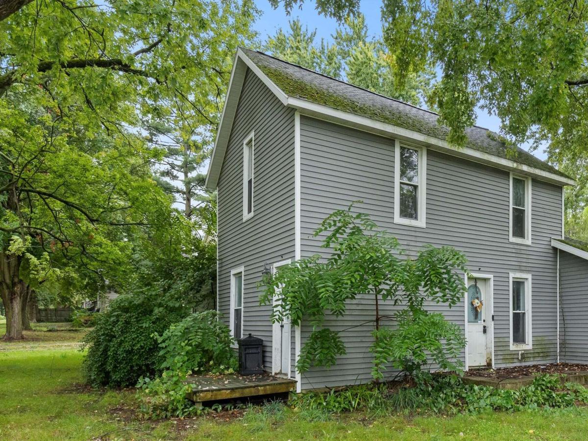 MLS #26049327 image #0