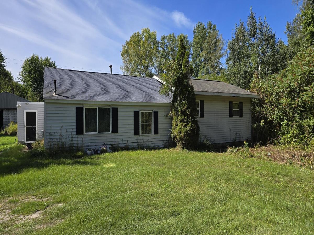 MLS #26049372 image #0