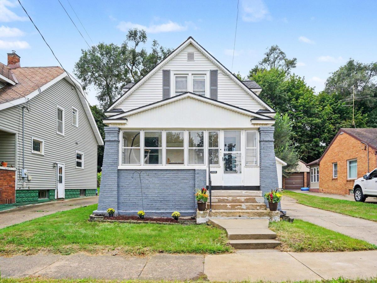 MLS #26049380 image #0