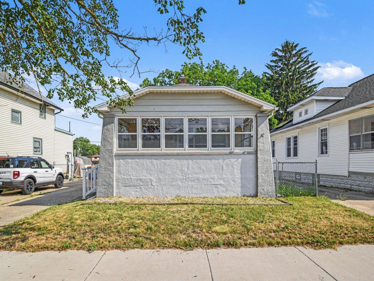 MLS #26049449 image #0
