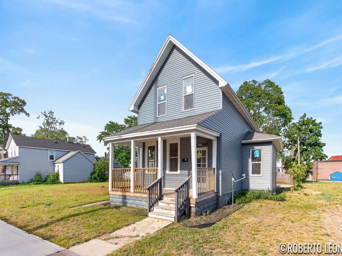 MLS #26049826 image #0