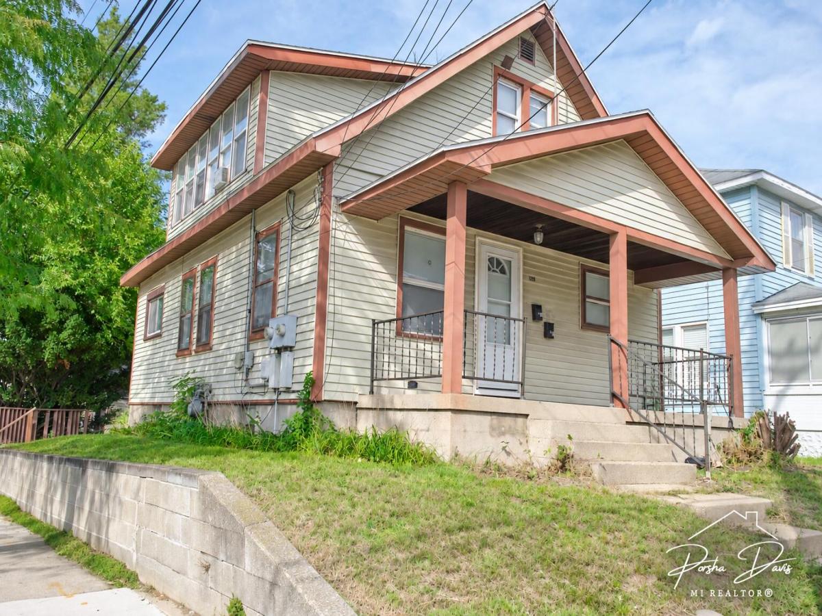 MLS #26050061 image #0