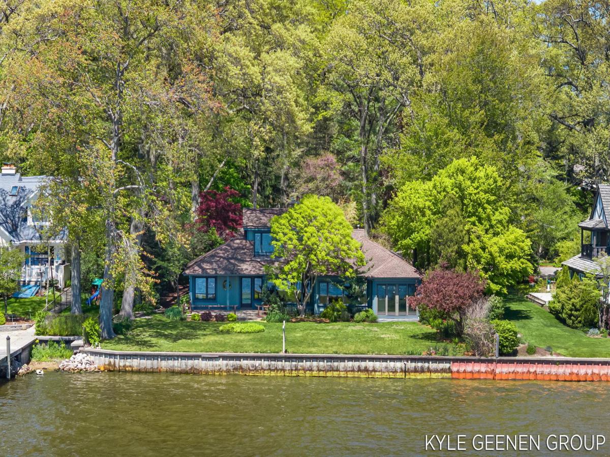 MLS #26050185 image #0