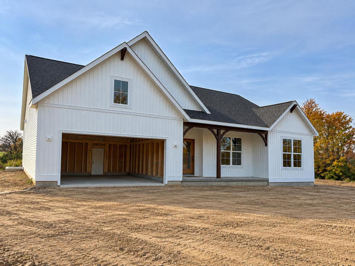 MLS #26050193 image #0