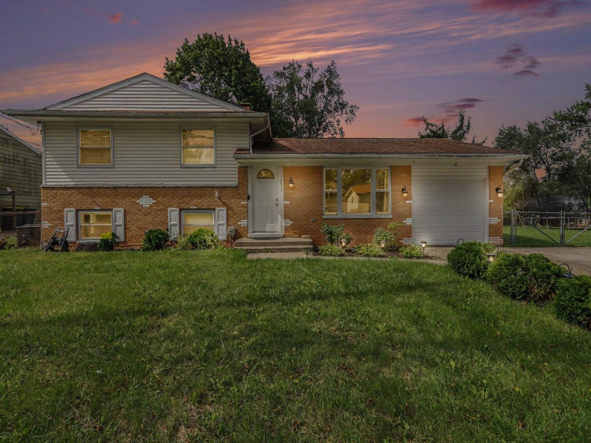 MLS #26050986 image #0