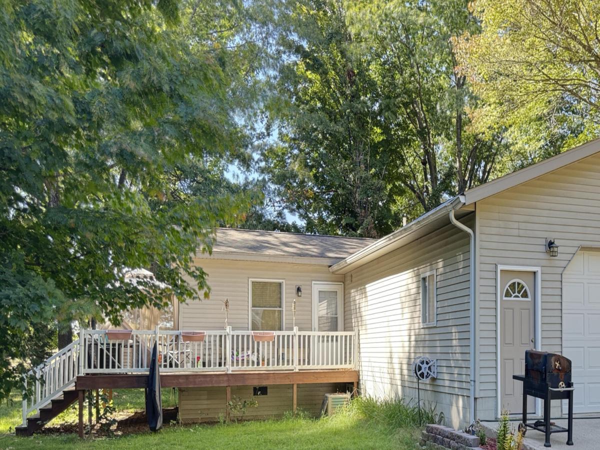 MLS #26051287 image #0