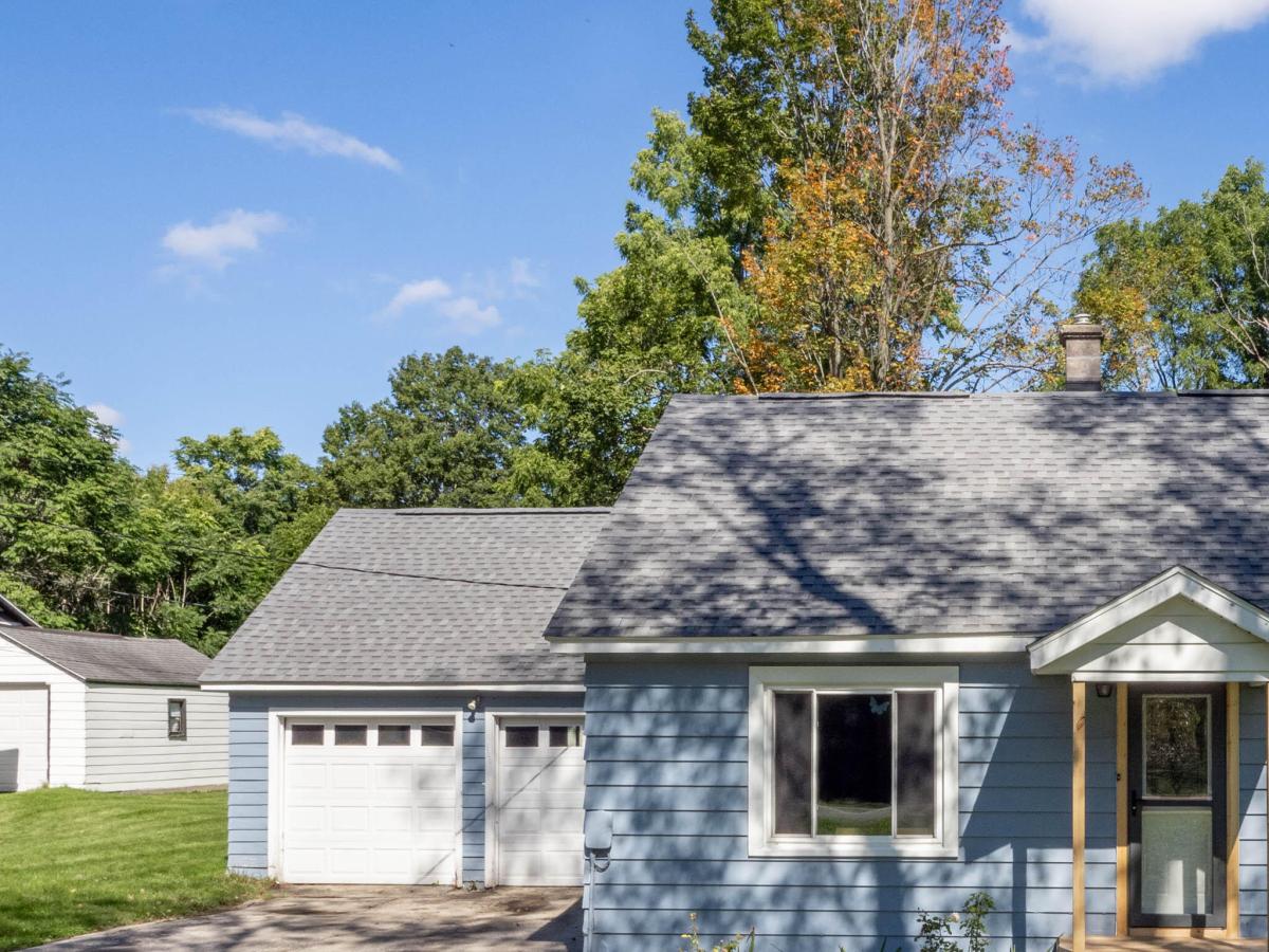 MLS #26051343 image #0