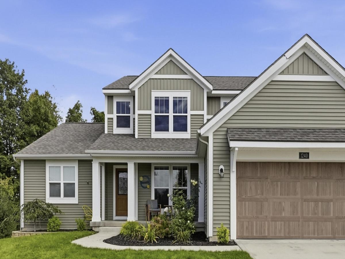 MLS #26051445 image #0