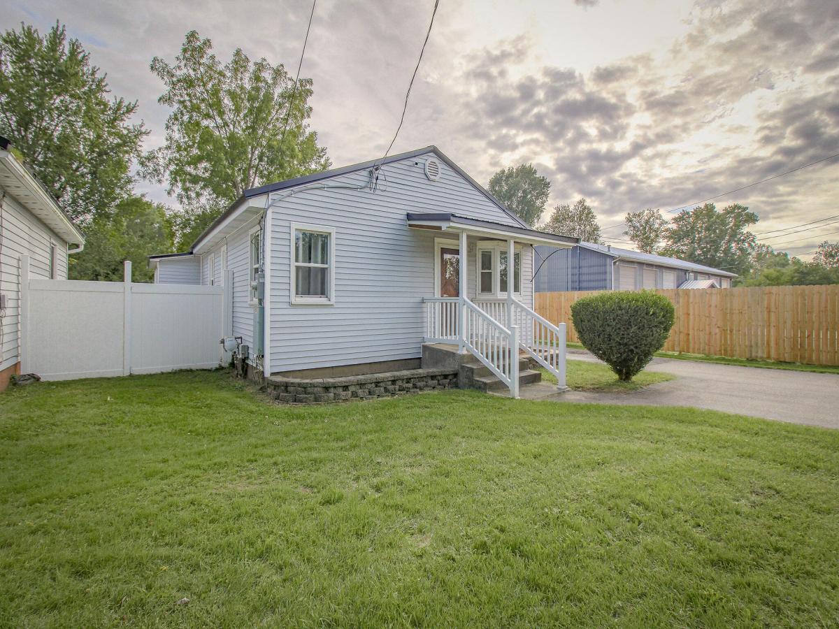 MLS #26051476 image #0