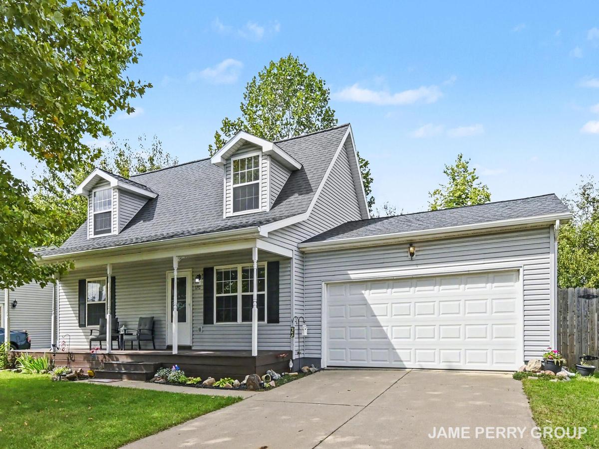 MLS #26051607 image #0