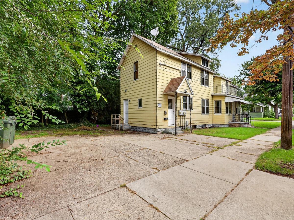 MLS #26051670 image #0