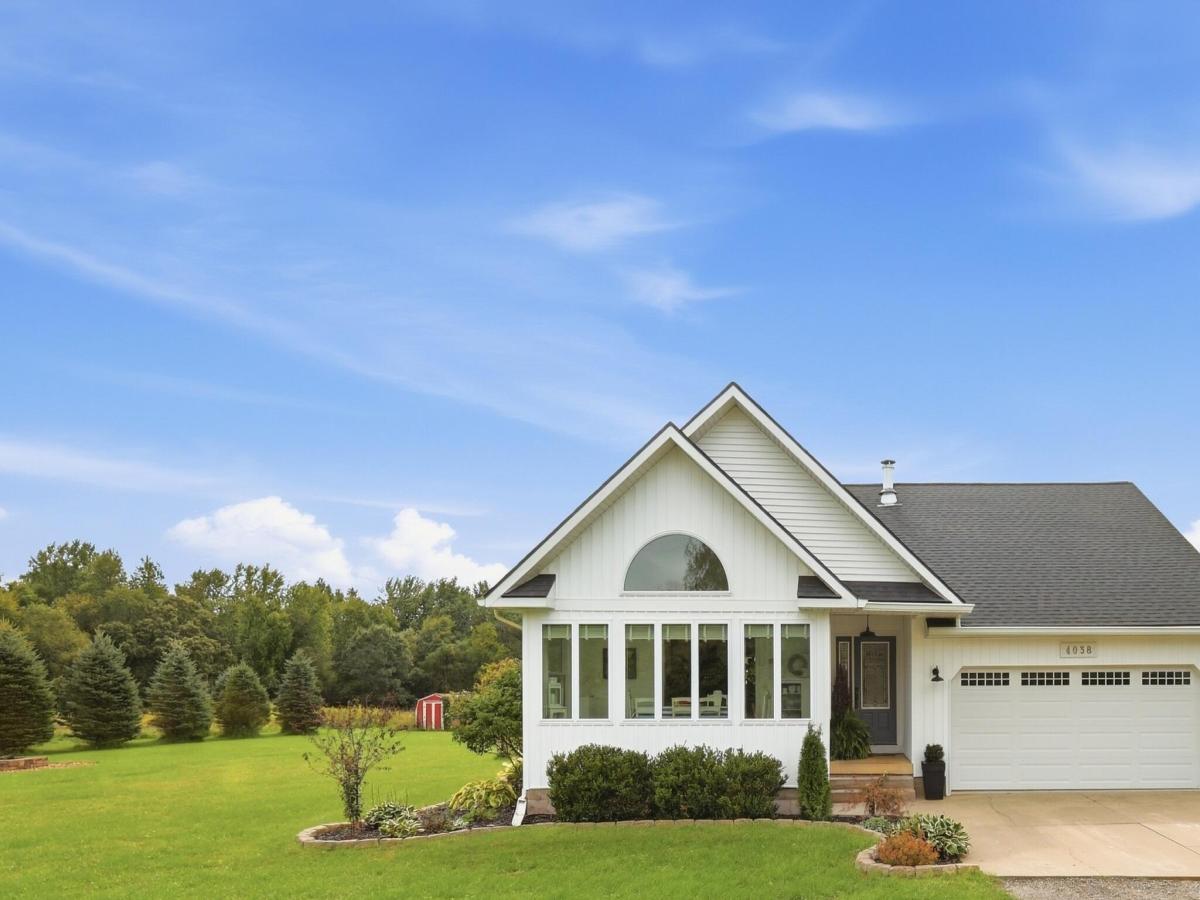 MLS #26051798 image #0