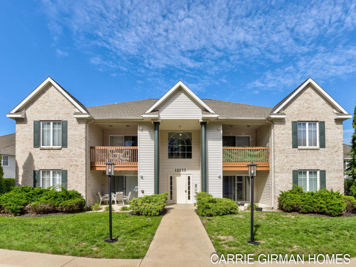MLS #26051814 image #0