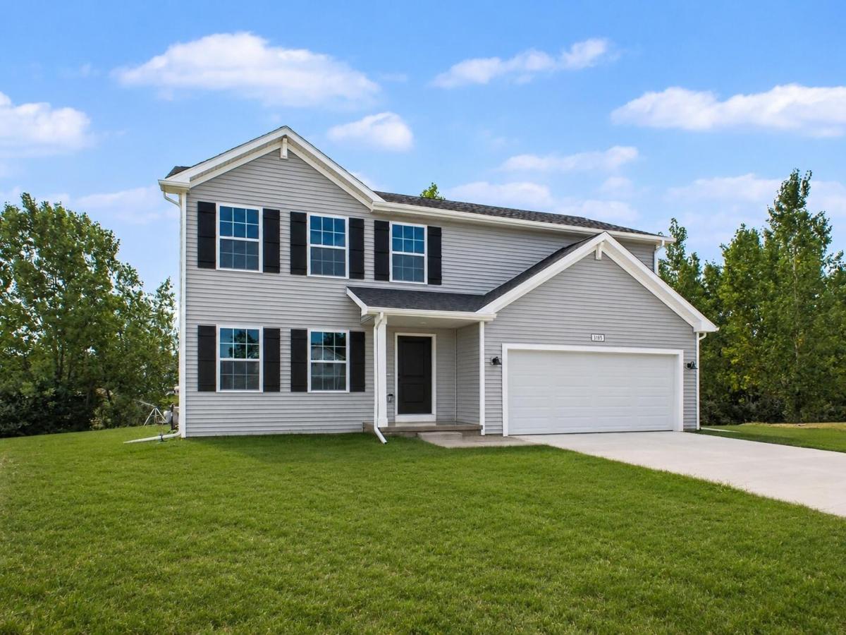 MLS #26051943 image #0