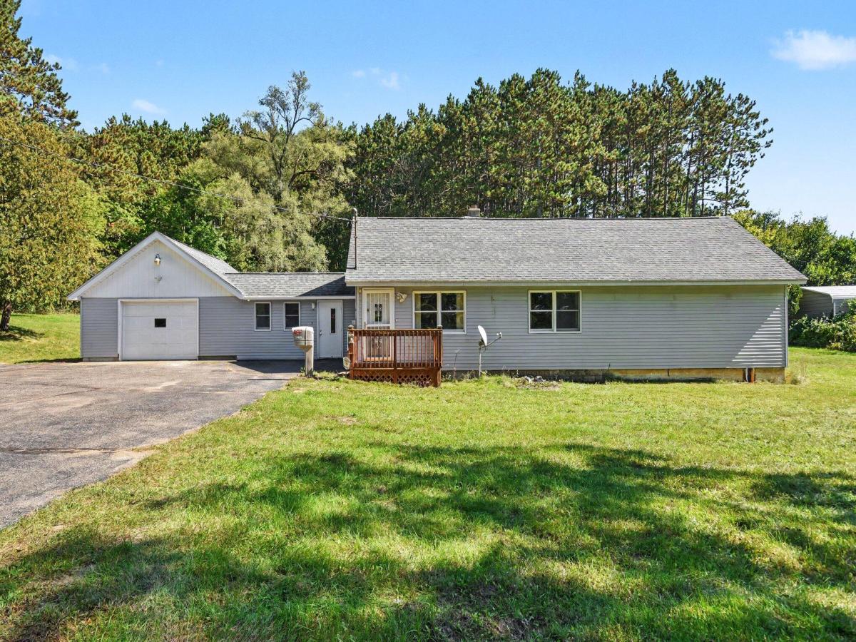 MLS #26051973 image #0