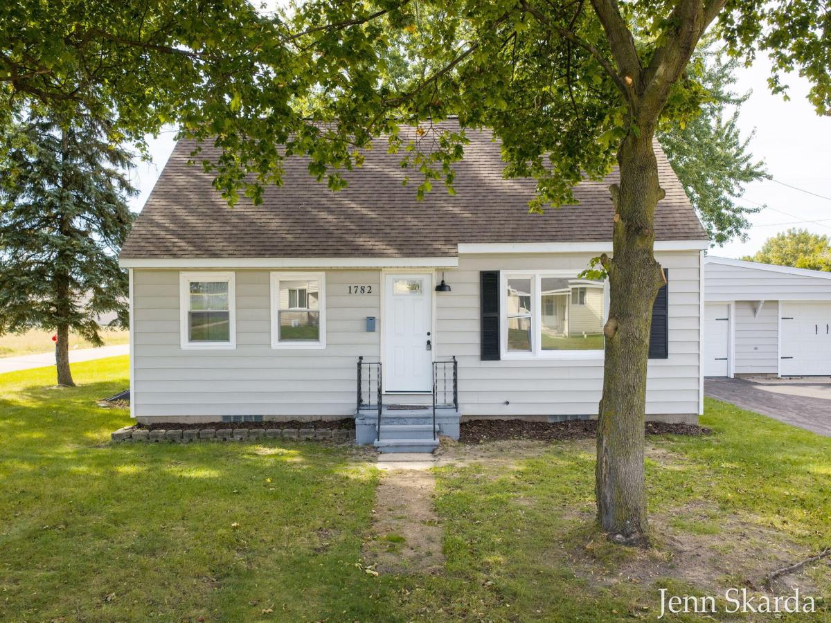 MLS #26052684 image #0