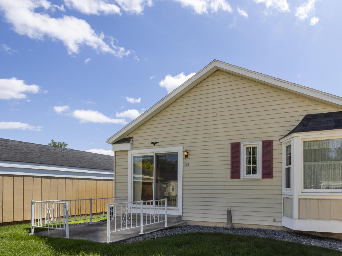 MLS #26052758 image #0