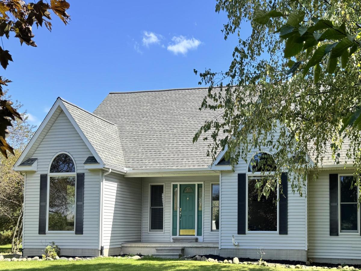 MLS #26053139 image #0