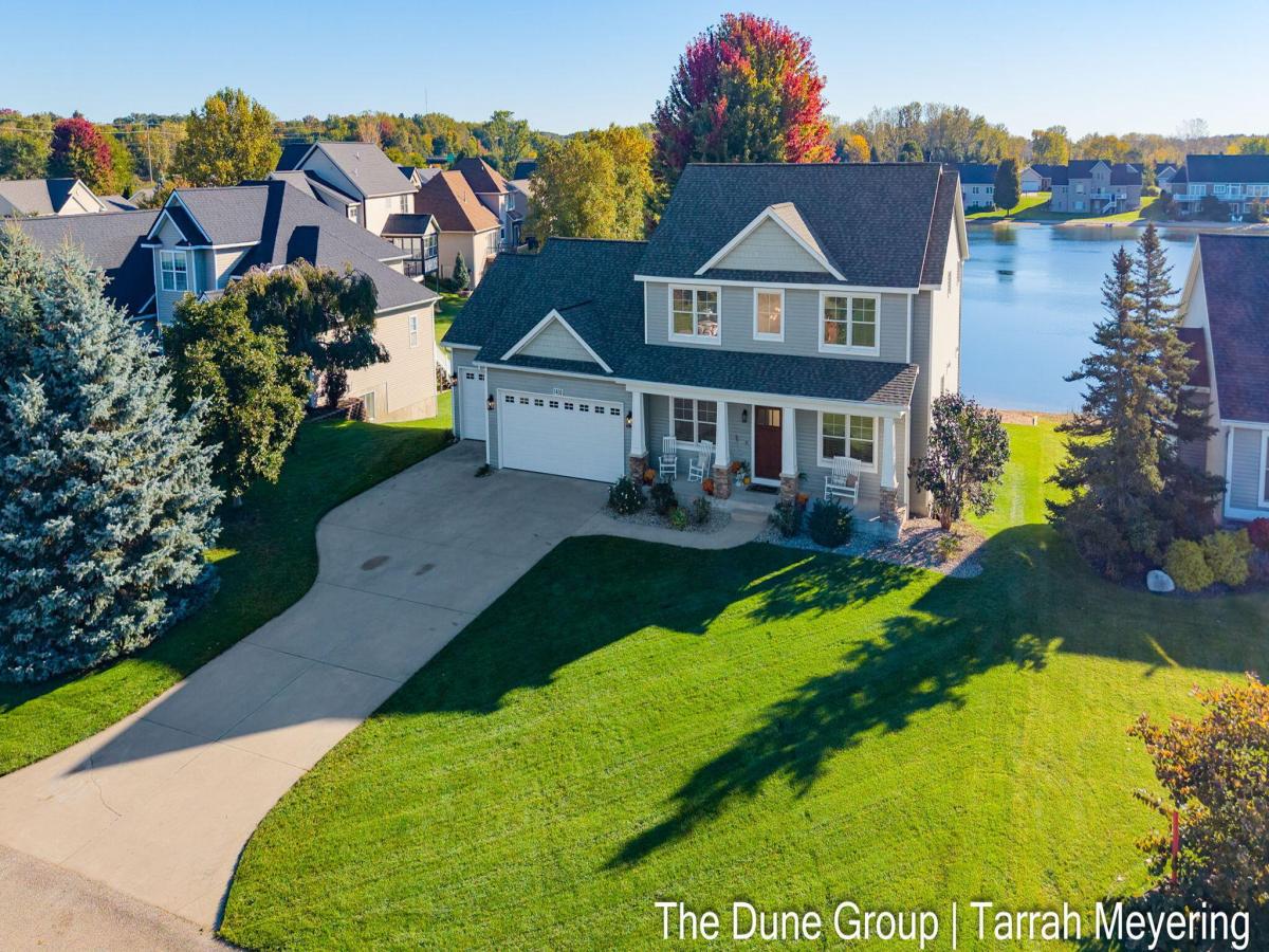 MLS #26053177 image #0