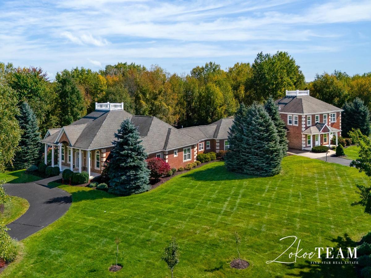 MLS #26053192 image #0