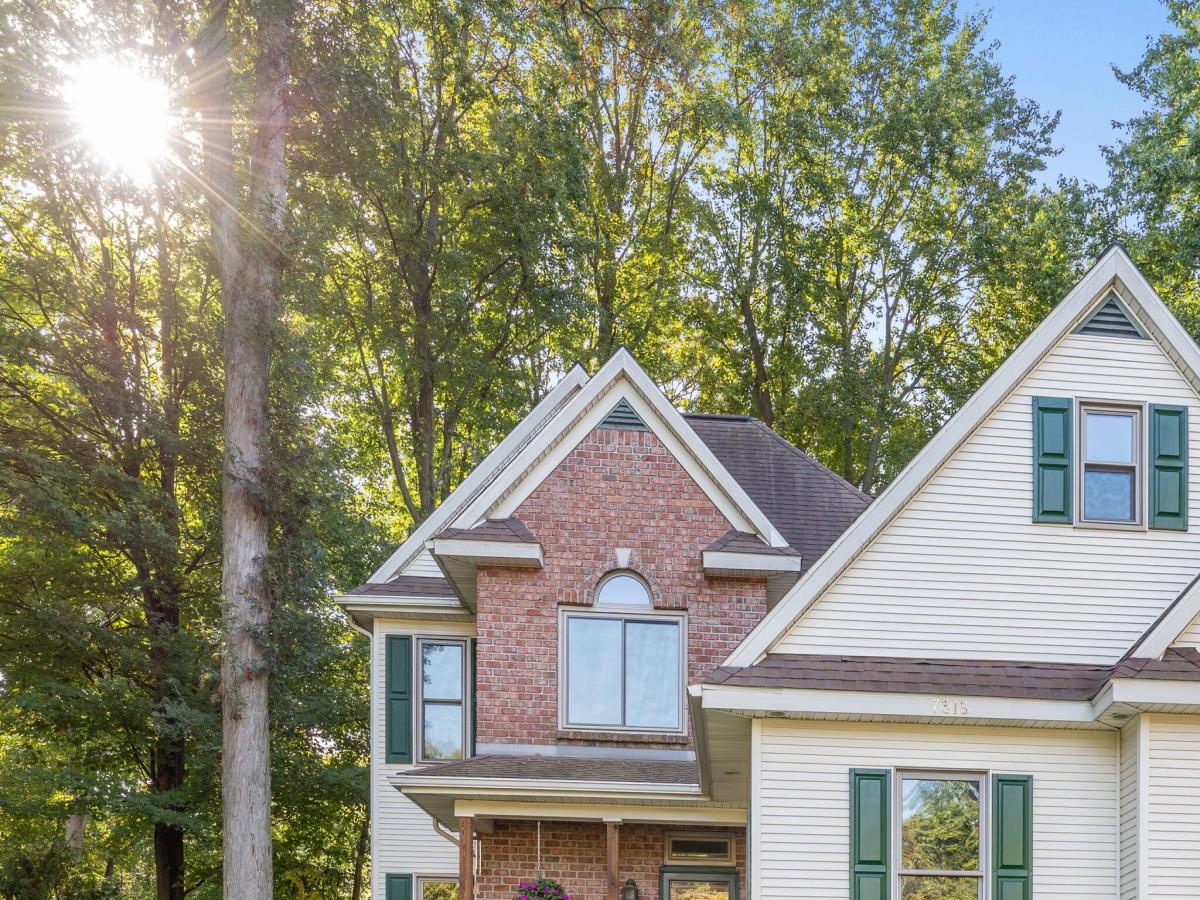 MLS #26053757 image #0