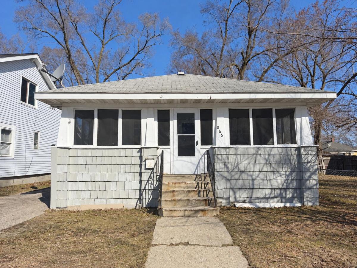 MLS #26053960 image #0