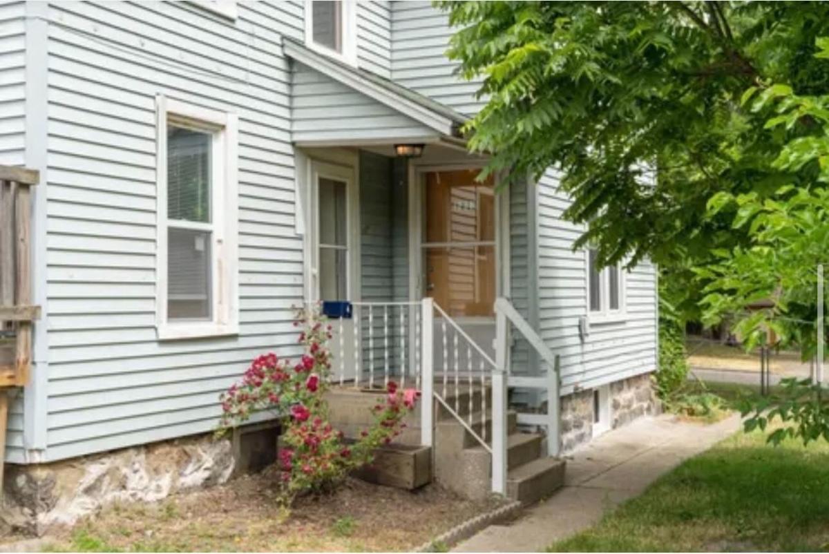 MLS #26054192 image #0