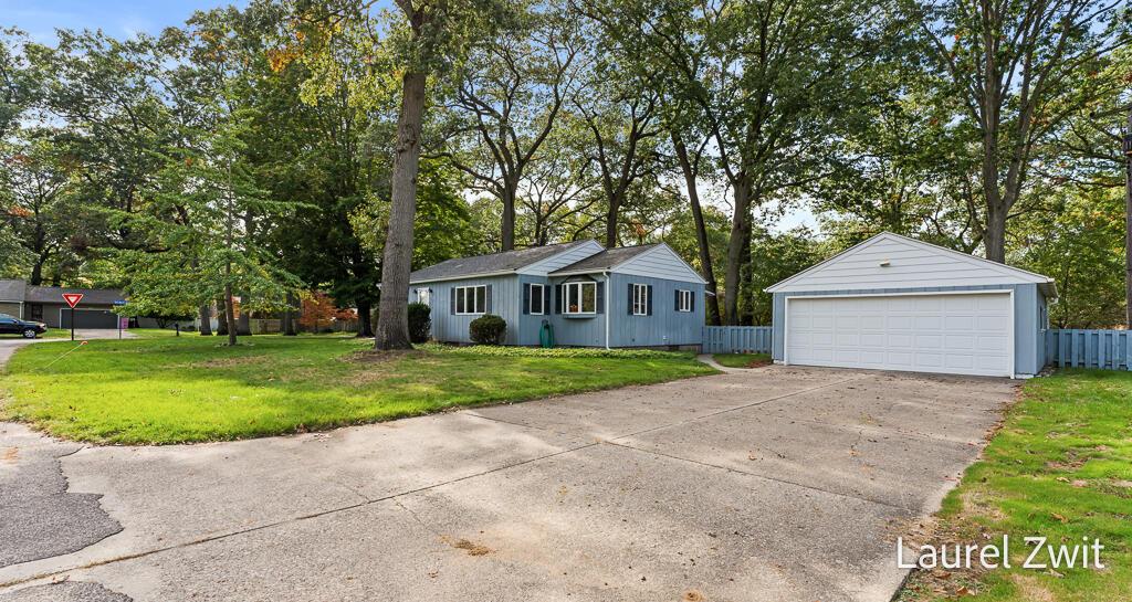MLS #26054257 image #0