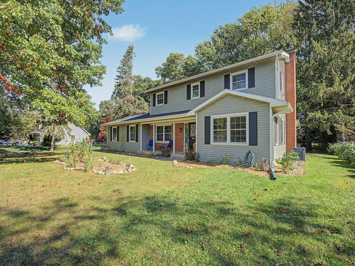 MLS #26054455 image #0