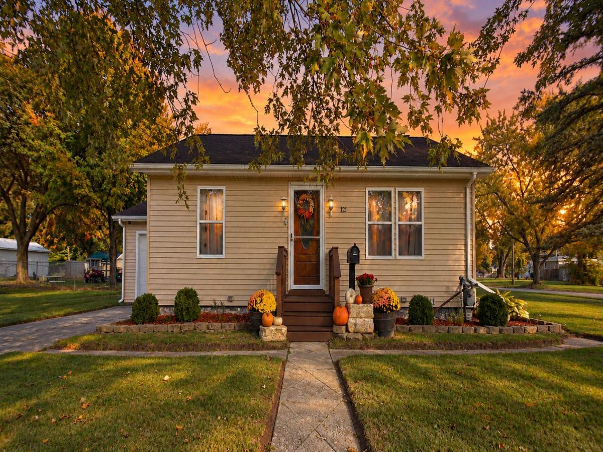 MLS #26054795 image #0