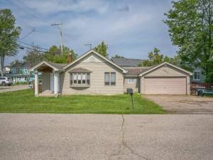 MLS #26055515 image #0