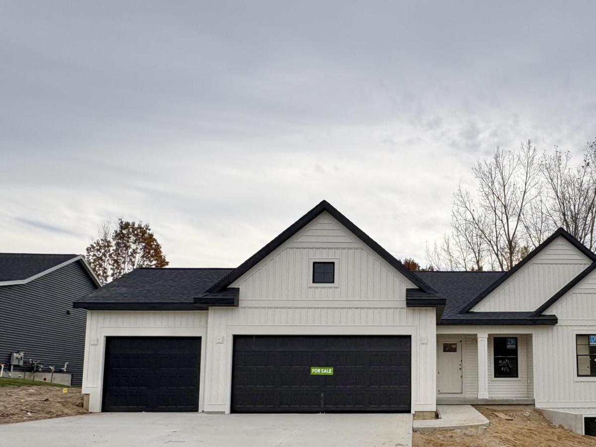 MLS #26055911 image #0
