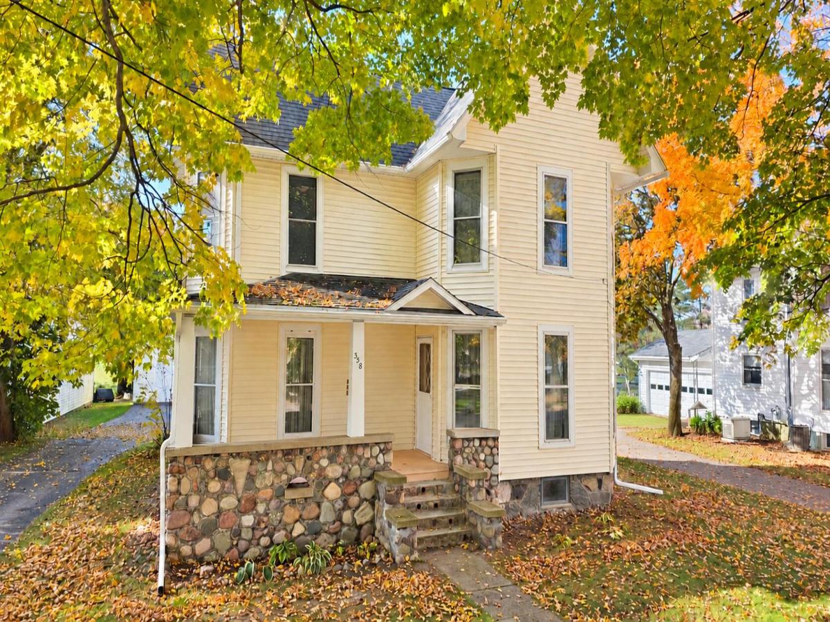MLS #26057096 image #0