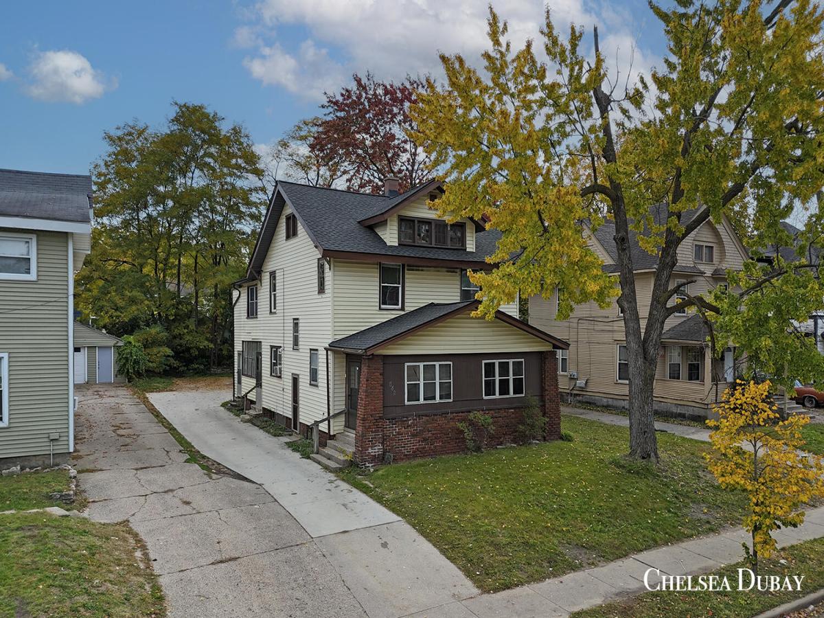 MLS #26057405 image #0