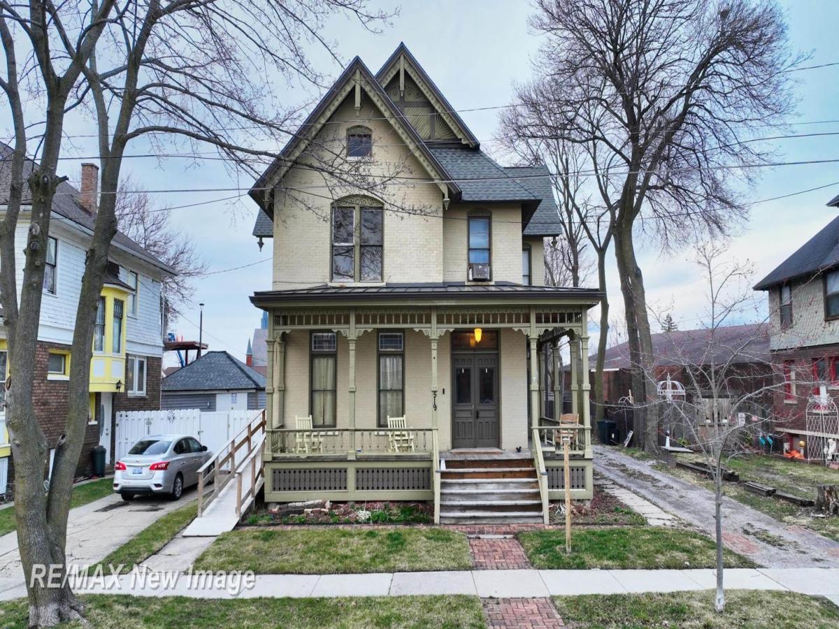 MLS #50203622 image #0