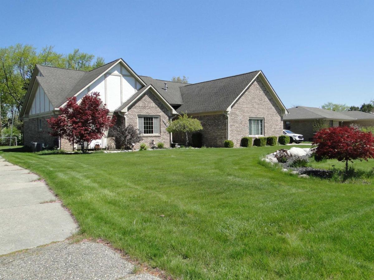 MLS #50206861 image #0