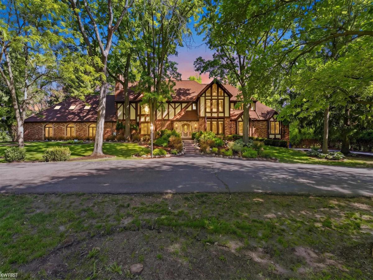 MLS #50209769 image #0