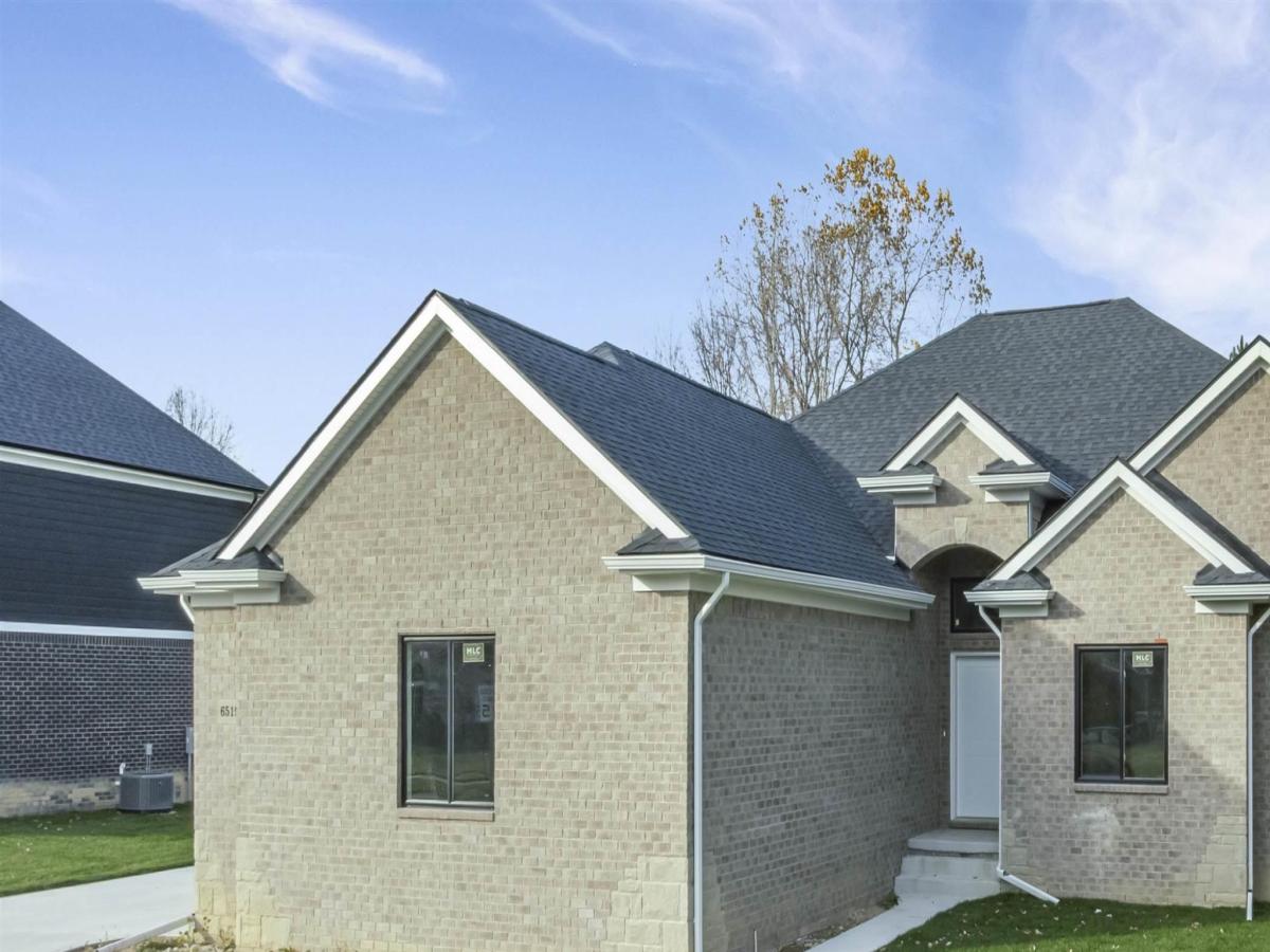 MLS #50218379 image #0