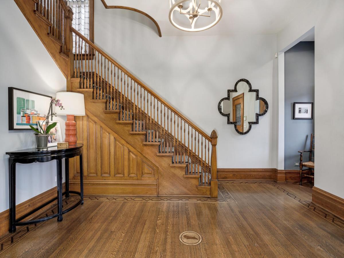 MLS #MRD11722423 image #1