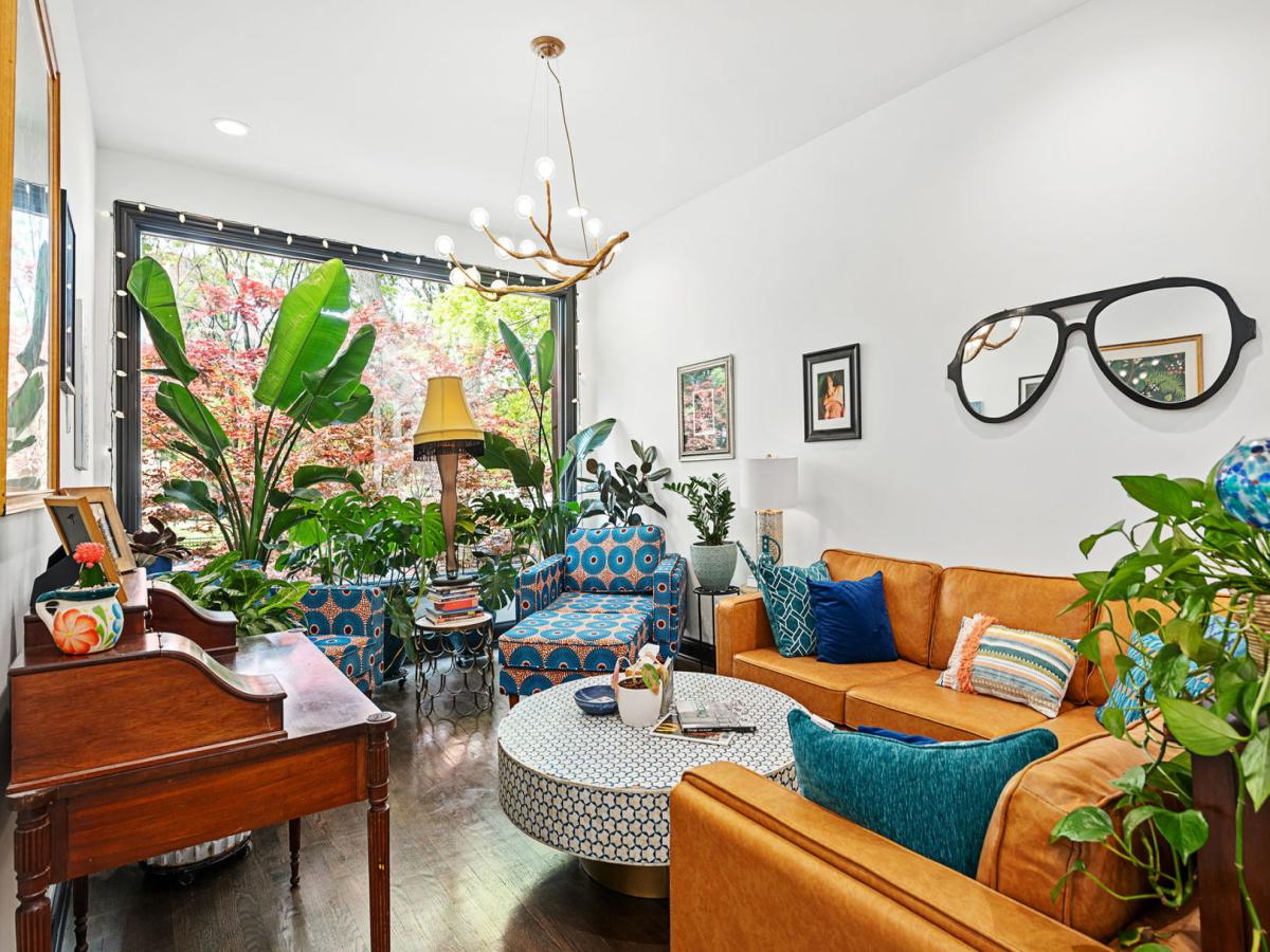 MLS #MRD11790139 image #1