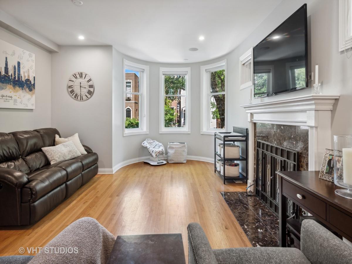 MLS #MRD11796415 image #2