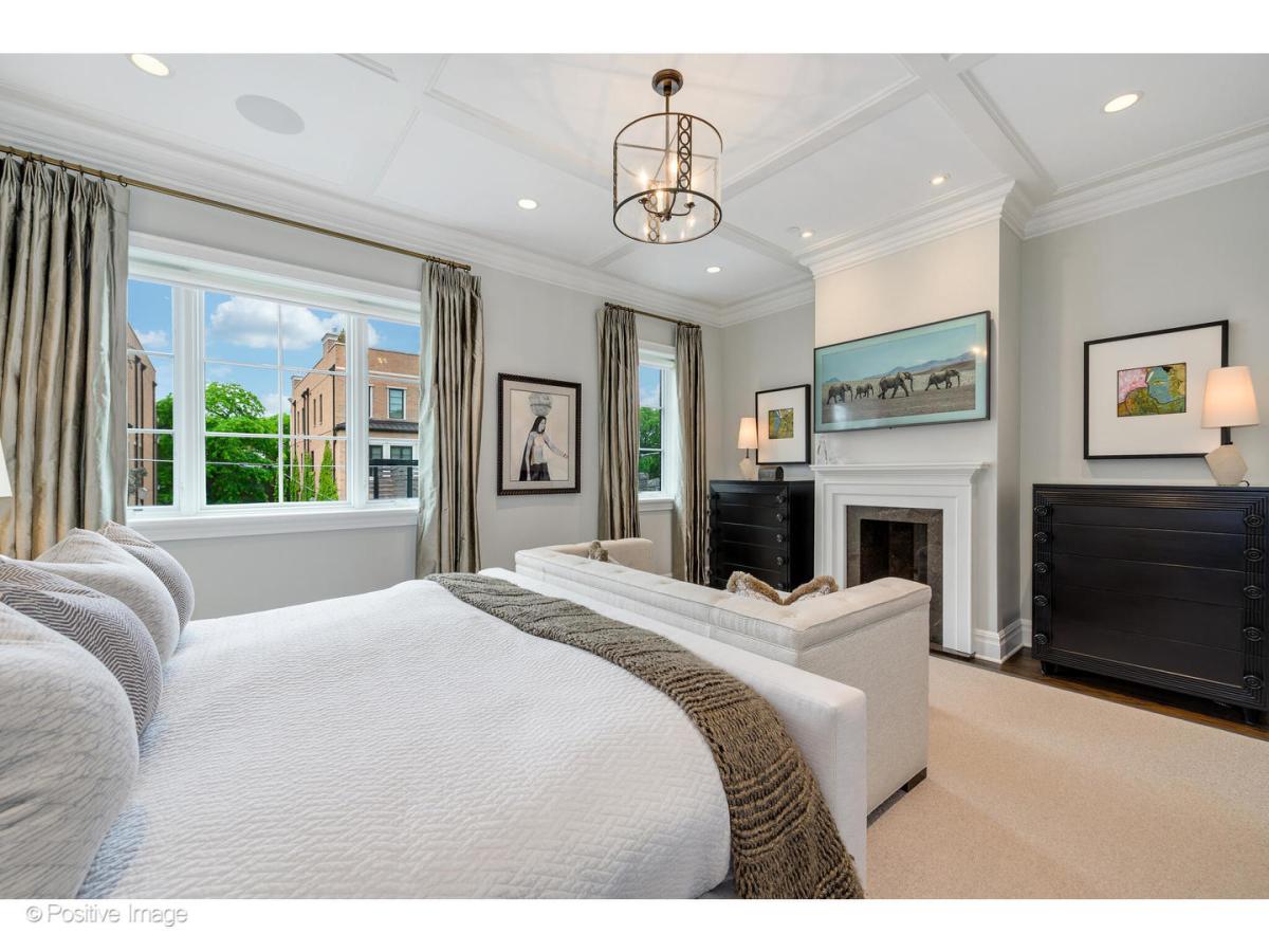 MLS #MRD11807608 image #1