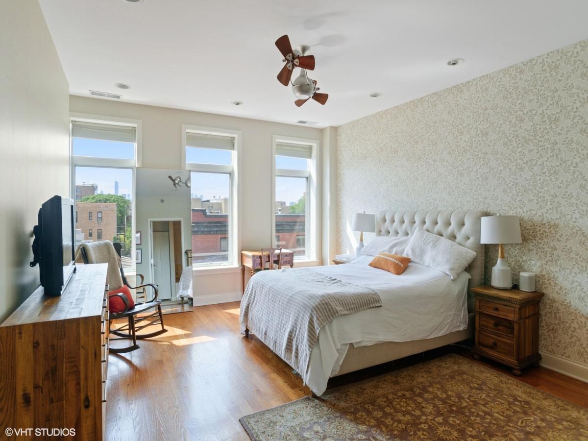 MLS #MRD11812485 image #2