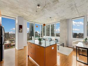 MLS #MRD11846585 image #2