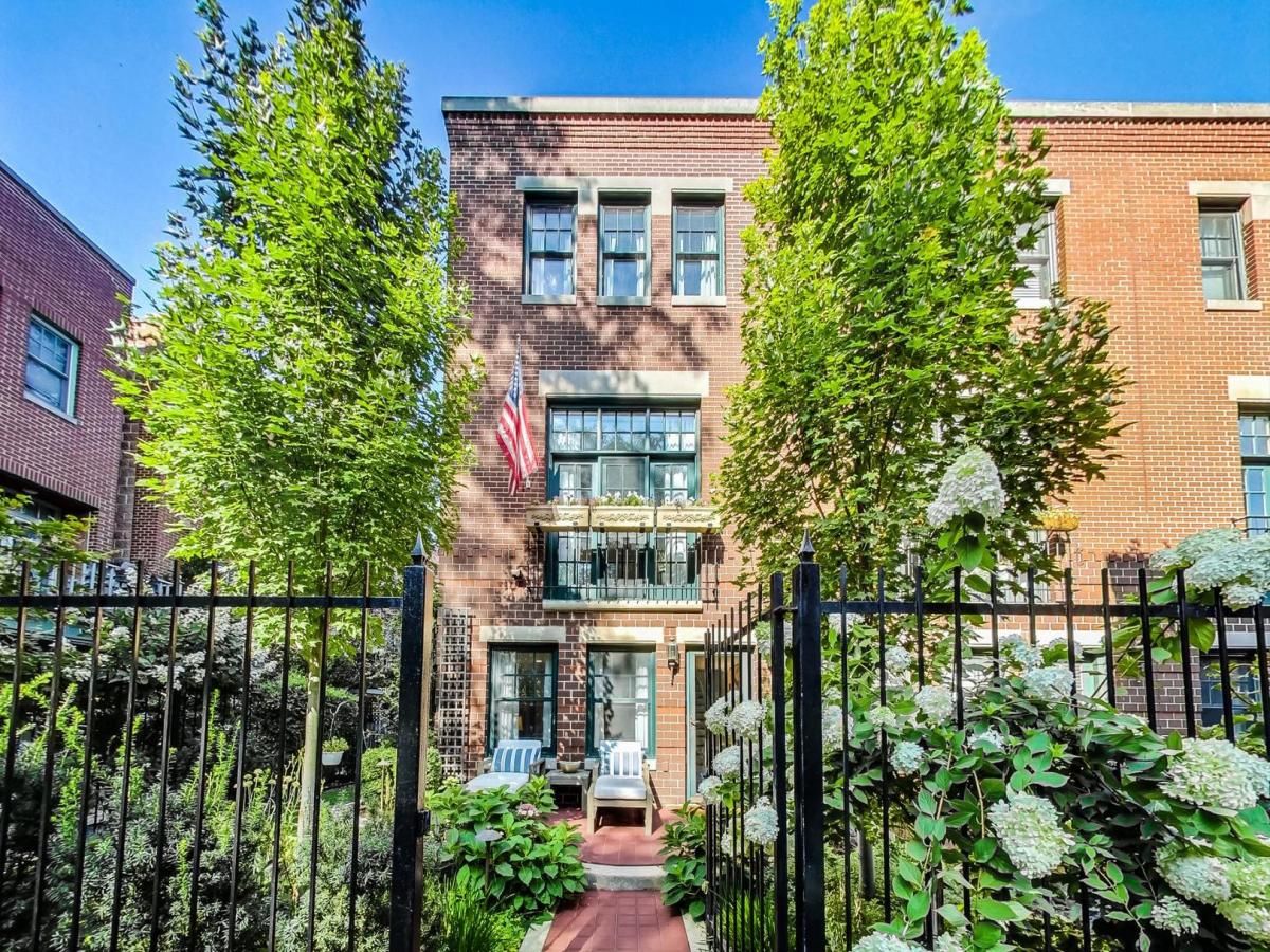 MLS #MRD11862572 image #0